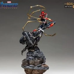 Film & TV Avengers: Endgame 1/10 Iron Spider Vs Outrider Statue