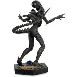 Alien Xenomorph Drone Figurine