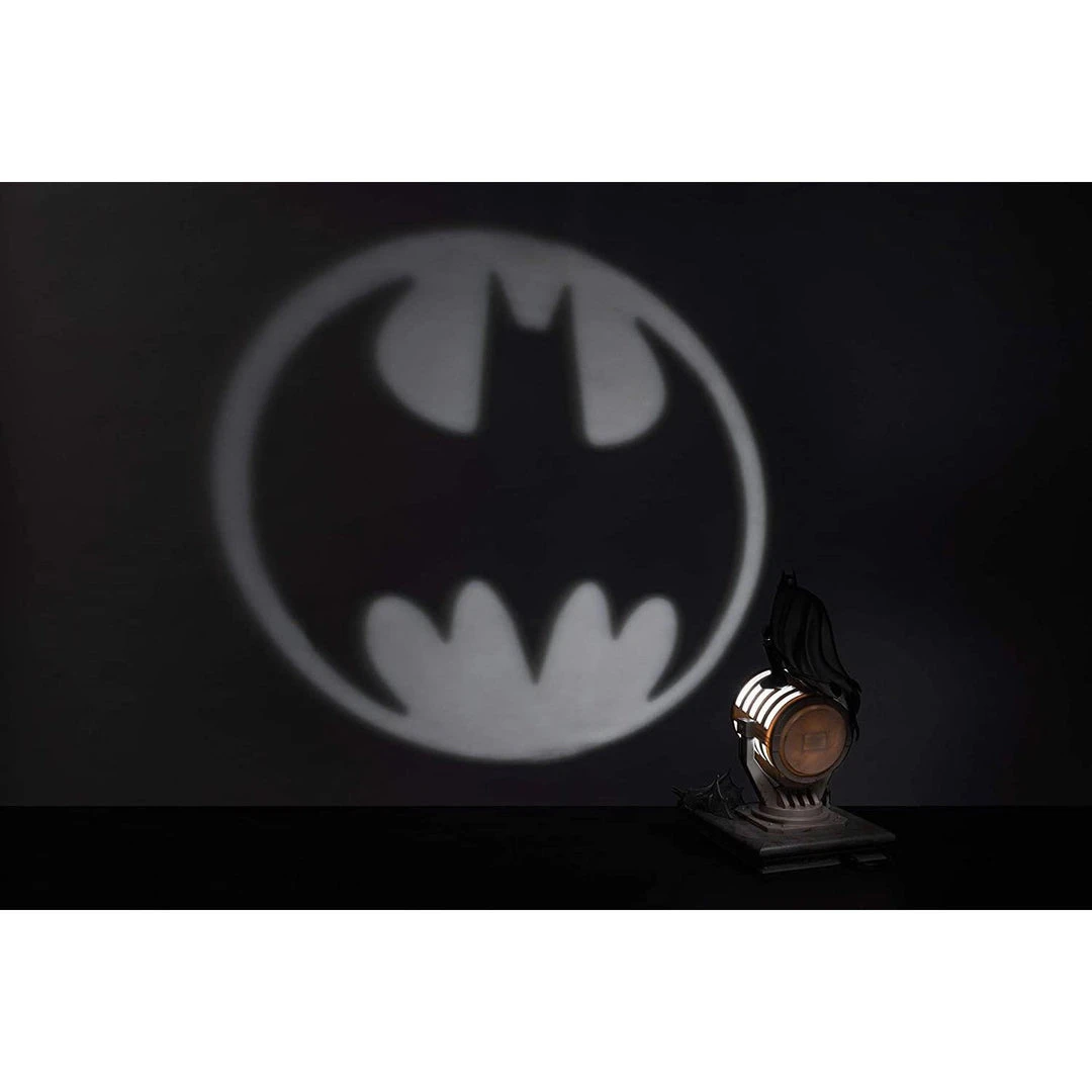 Batman Figurine Bat Signal Table Lamp PALADONE 8 Batman Figurine Bat Signal Table Lamp PALADONE