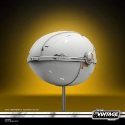 The Mandalorian Film & TV SW Vintage Action Figure - The Child