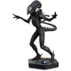 Alien Xenomorph Drone Figurine