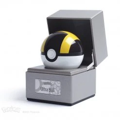 Pokemon Anime & Manga Diecast Replica Ultra Ball 14 Pokemon Anime & Manga Diecast Replica Ultra Ball