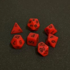 Chessex: Opaque Poly 7 Set - Red/Black